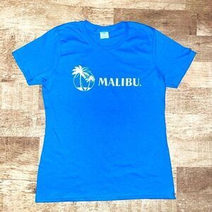NWOT Womens Malibu Rum T-Shirt Size Medium